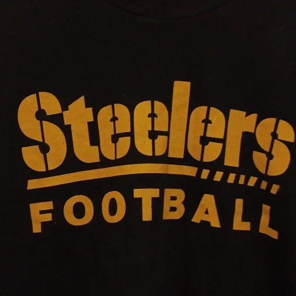 Steelers Football Black T-Shirt - Picture 3 of 8